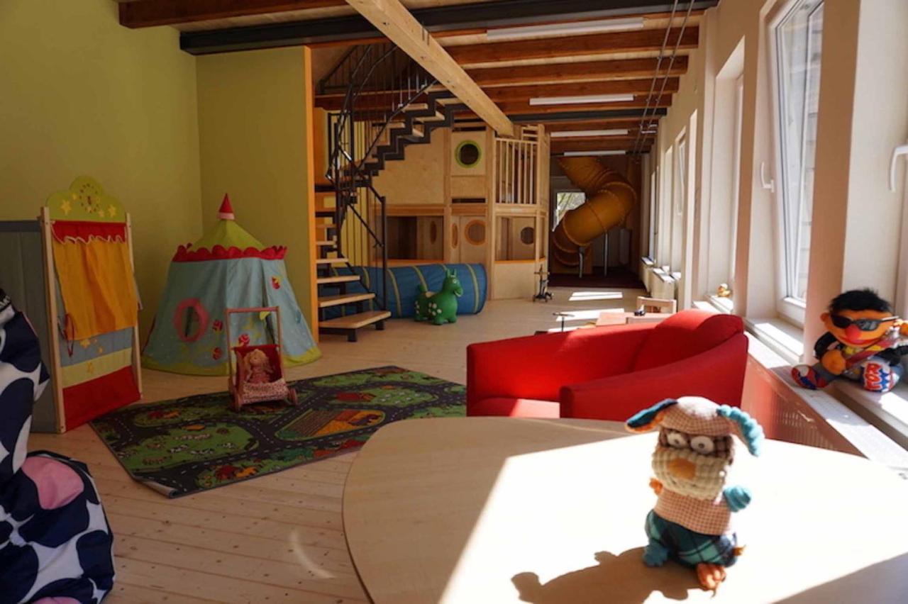 Kinder-Ferienhof Burmann Haundorf ภายนอก รูปภาพ